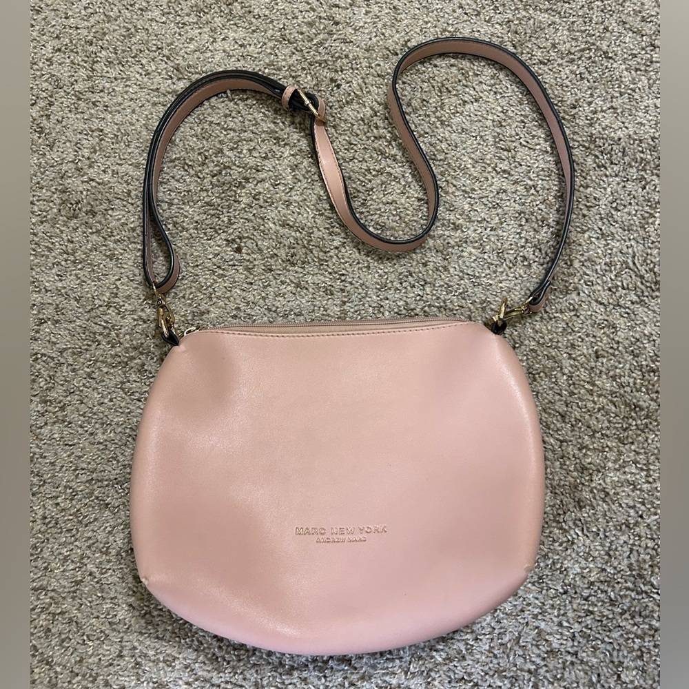 Marc New York Blush Pink Leather Crossbody Bag Minimal Preppy Women’s Travel Tan
